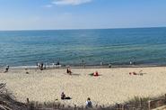 Отдых на пляже в пос. Янтарный, Балтийское море