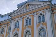 Большой Петергофский дворец в Петергофе