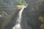 Водопад Наковальня в ущелье Мишоко