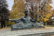 Памятник Есенину в Рязани