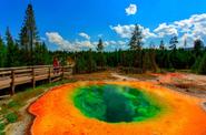 Озеро Утренней Славы (Morning Glory Pool)