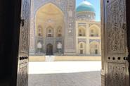 Медресе Мири Араб в Бухаре