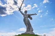 Родина-мать на Мамаевом кургане в Волгограде