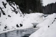 Водопад Кивач зимой