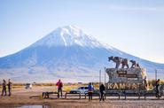 памятник «Здесь начинается Россия»