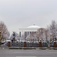 Сквер Амира Тимура