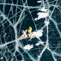 Лёд Байкала