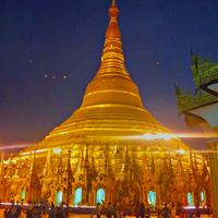 Пагода Шведагон на закате