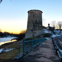 Гремячая башня в Пскове