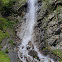 Водопад Байради