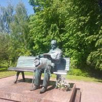 Памятник Петру Ильичу Чайковскому в Клину