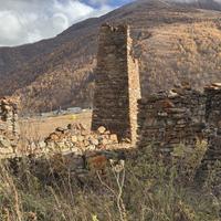 Селении Лисри в Мамисонском ущелье