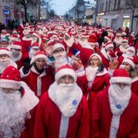 Нашествие Дедов Морозов в Рыбинске