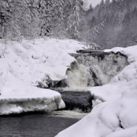 Водопад Кивач зимой