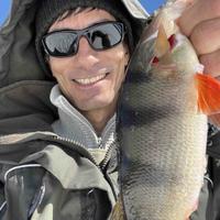 Зимняя рыбалка в Иркутском водохранилище