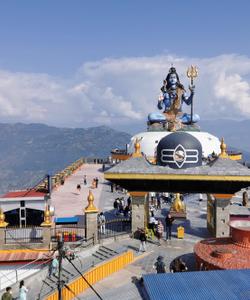 Статуя Шивы