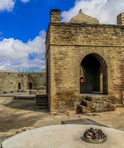 Храм Атешгях