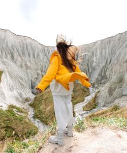 Белые скалы, Итуруп