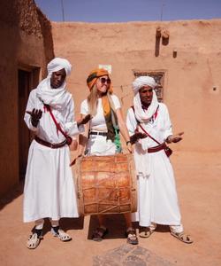 Местные жители