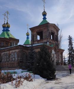  Свято-Троицкая церковь в Караколе