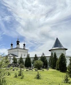 Свято-Троицкий Белопесоцкий монастырь