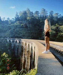 Девятиарочный мост