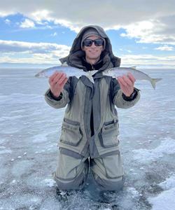 Зимняя рыбалка на Байкале