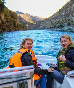 Прогулка на катере в Дагестане