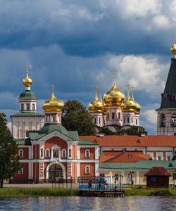 Валдайский Иверский монастырь