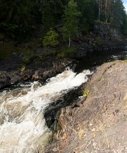 Водопад Ахинкоски