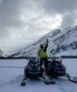 Тур на снегоходах на Алтай