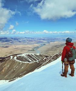 Восхождение на гору Мунхайархан