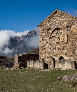Храма Тхаба-Ерды
