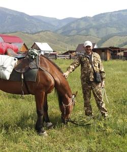 Конный тур к подножью Белухи