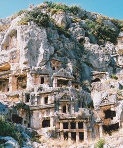 Исторические достопримечательности