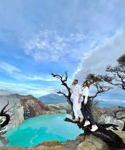 Вулкан Иджен