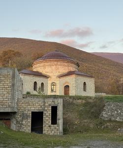Албанская церковь в селе Киш