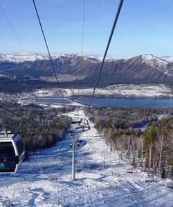 Гондольный подъемник в Манжероке