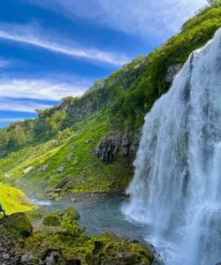 Водопад Спокойный на Камчатке