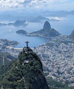 Статуя Христа-Искупителя