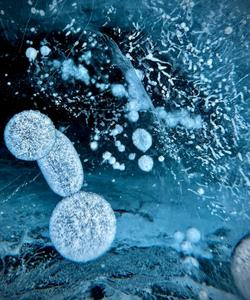 Метановые пузырьки озера Байкал