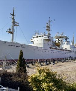 НИС «Космонавт Виктор Пацаев»