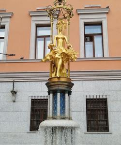 Фонтан-памятник «Принцесса Турандот»