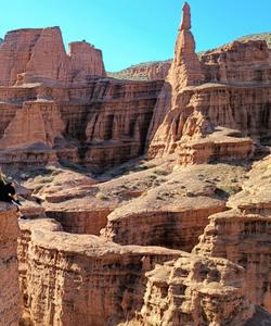 Каньоны Кок-Мойнок