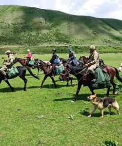 Конные прогулки в Киргизии