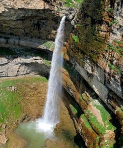 Водопад Тобот