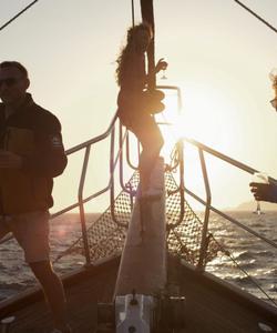 Туристы на яхте