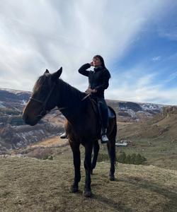 Конная прогулка в Приэльбрусье