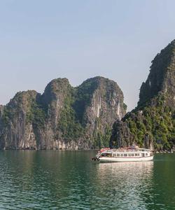 Бухта Халонг