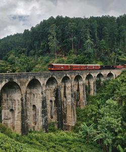 Девятиарочный мост